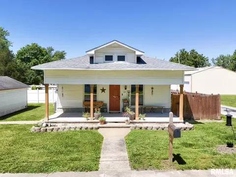 112 Beaver St, Cambria, IL 62915