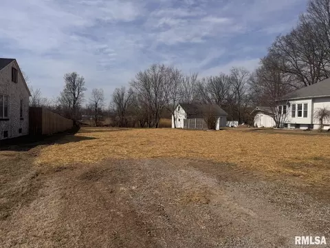 1608 N State St, Marion, IL 62959