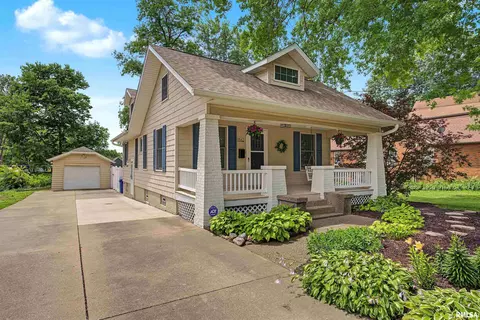 1512 E Glen Ave, Peoria Heights, IL 61616