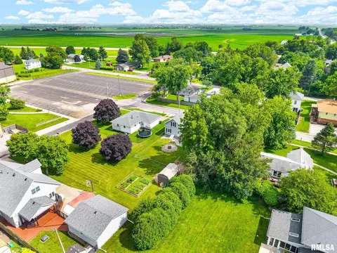View/Area - 715 E Chatham St, Metamora, IL 61548 photo 6 of 11