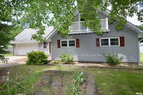 2023 N Boyd Ave, Peoria, IL 61604