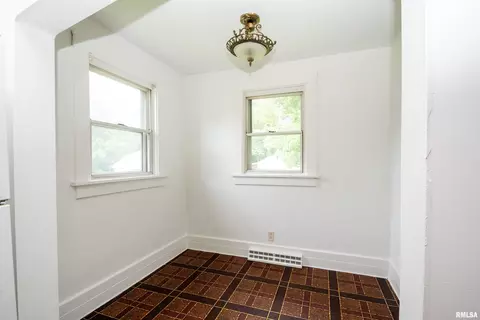 1101 E Willcox Ave, Peoria, IL 61603 photo 15