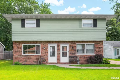 4613 W Merol Ct, Peoria, IL 61604
