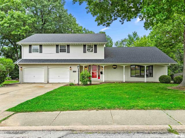 5311 N Woodview Ave, Peoria, IL 61614