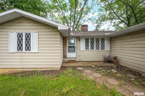 4330 S Banbury Cv, Mapleton, IL 61547 photo 3