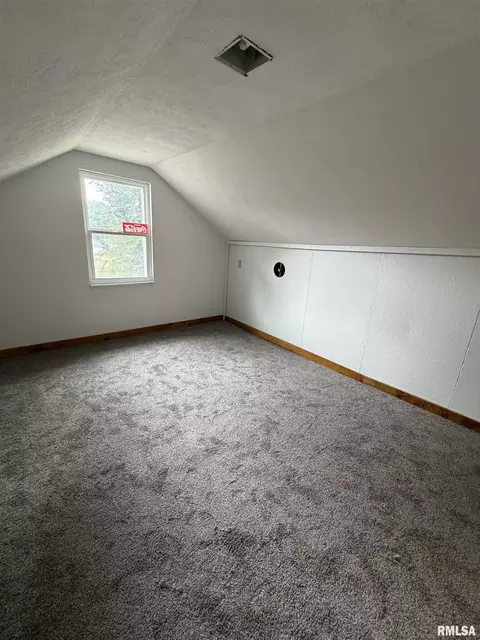 Bedroom - 1420 W Cherry St, Herrin, IL 62948 photo 5 of 7