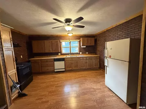Kitchen - 1420 W Cherry St, Herrin, IL 62948 photo 1 of 2