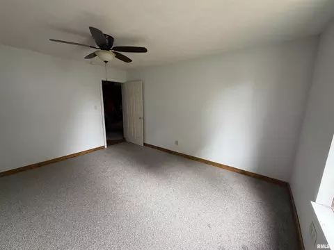 Bedroom - 1420 W Cherry St, Herrin, IL 62948 photo 3 of 7