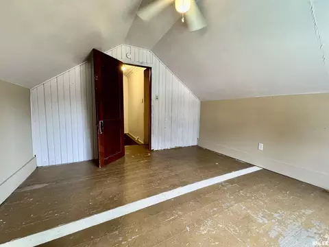 410 E Summit St, Macomb, IL 61455 photo 19