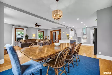 Dining - 201 W Burton Ave, Eureka, IL 61530 photo 2 of 2