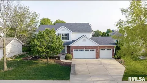 3505 Baldocchi Dr, Bloomington, IL 61704