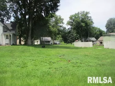 601 Maple Ave, Saint David, IL 61563 photo 7