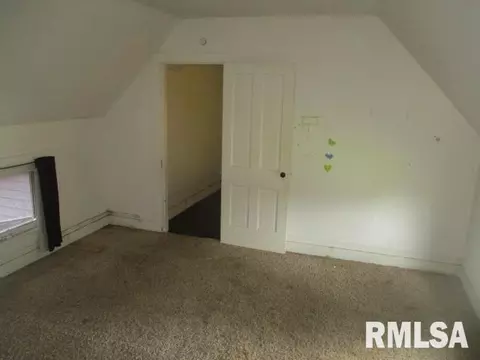 601 Maple Ave, Saint David, IL 61563 photo 30