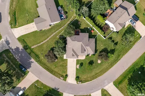View/Area - 415 Mackenzie Pl, Germantown Hills, IL 61548 photo 5 of 5