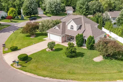 View/Area - 415 Mackenzie Pl, Germantown Hills, IL 61548 photo 4 of 5