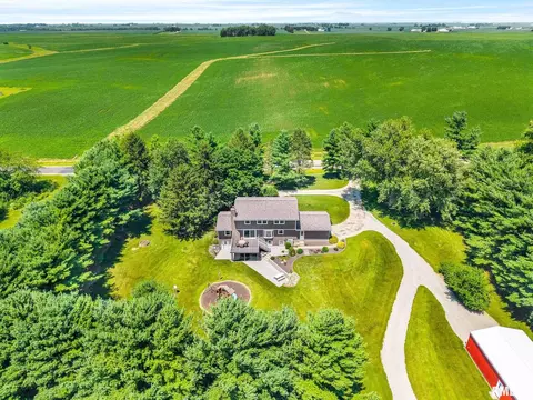 View/Area - 1545 County Road 800 N Rd, Eureka, IL 61530 photo 1 of 14