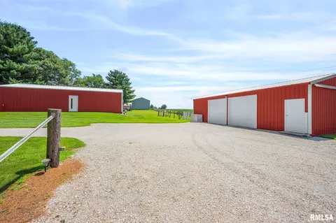 Exterior - 1545 County Road 800 N Rd, Eureka, IL 61530 photo 14 of 17