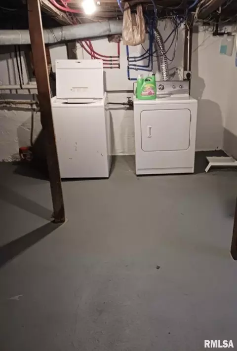 Other - 564 S Main St, Canton, IL 61520 photo 2 of 3