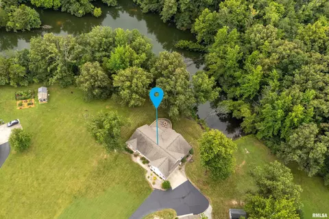 View/Area - 2000 Emily Ln, Marion, IL 62959 photo 5 of 8