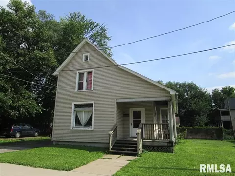610 W Columbia Ter, Peoria, IL 61606