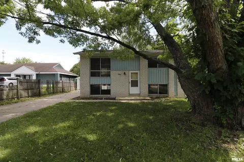 3800 W Brighton Ave, Peoria, IL 61615