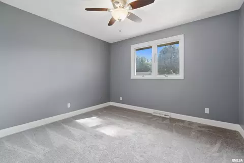 9418 W Lake Camelot Dr, Mapleton, IL 61547 photo 16