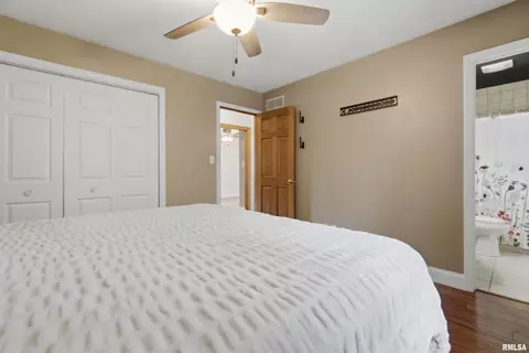 9418 W Lake Camelot Dr, Mapleton, IL 61547 photo 14