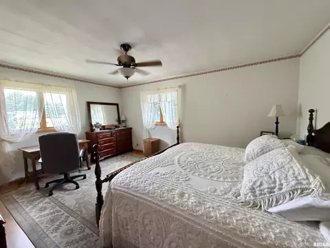 Bedroom - 208 S 2nd St, Cuba, IL 61427 photo 3 of 4