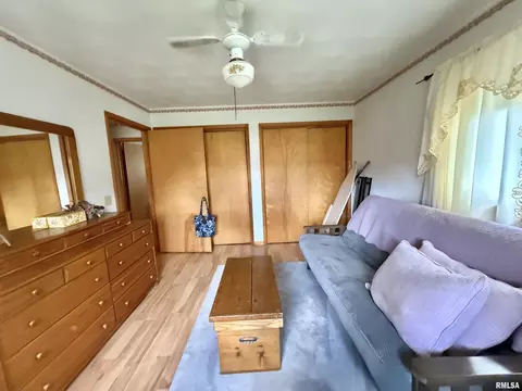 Bedroom - 208 S 2nd St, Cuba, IL 61427 photo 4 of 4