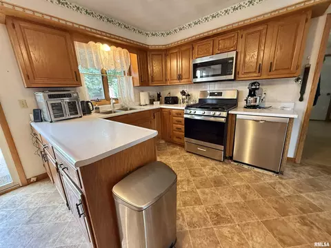 Kitchen - 208 S 2nd St, Cuba, IL 61427 photo 1 of 5