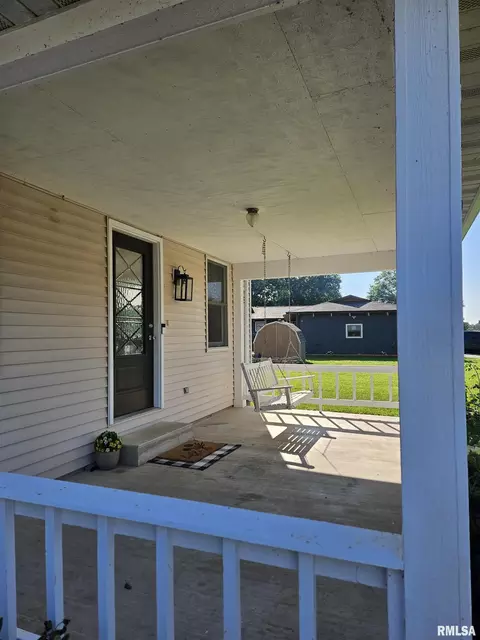 Exterior - 10431 W Prince Valiant Ct, Mapleton, IL 61547 photo 3 of 8