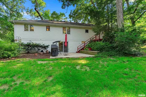 Exterior - 317 E Swords Dr, Edelstein, IL 61526 photo 3 of 9