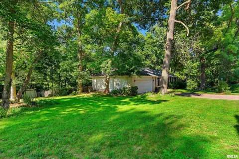 Exterior - 317 E Swords Dr, Edelstein, IL 61526 photo 2 of 9