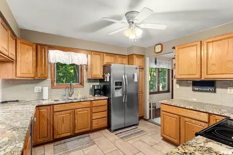 Kitchen - 317 E Swords Dr, Edelstein, IL 61526 photo 1 of 5