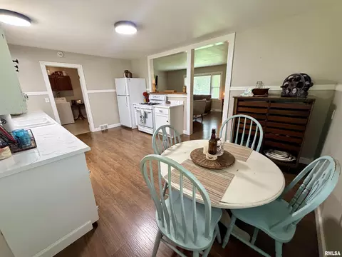 Kitchen - 324 E Ash St, Cobden, IL 62920 photo 1 of 4