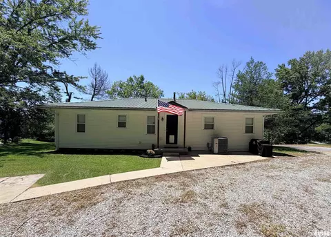 Other - 324 E Ash St, Cobden, IL 62920 photo 3 of 11