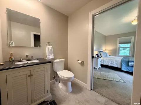Bath - 324 E Ash St, Cobden, IL 62920 photo 5 of 5