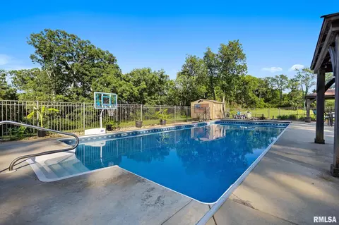 Exterior - 11303 Pauli Rd, Dunlap, IL 61525 photo 13 of 23