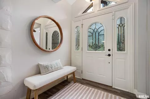 Entry Way - 11303 Pauli Rd, Dunlap, IL 61525 photo 1 of 5