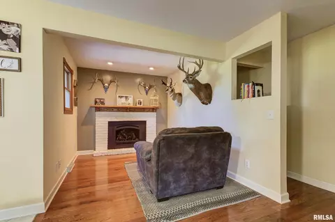 Other - 319 Robin Rd, Macomb, IL 61455 photo 3 of 6