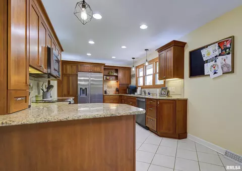 Kitchen - 319 Robin Rd, Macomb, IL 61455 photo 1 of 4