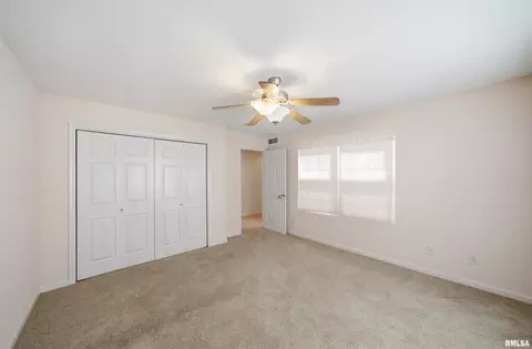 2931 E Raab Rd, Normal, IL 61761 photo 37