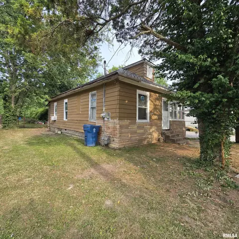 Other - 532 N Bush Ave, Hurst, IL 62949 photo 6 of 6