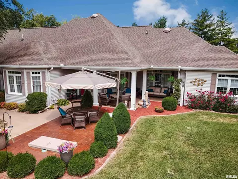 Exterior - 15063 Baker Dr, Marion, IL 62959 photo 14 of 16
