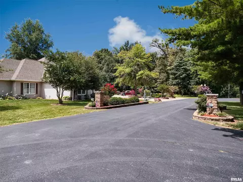 Exterior - 15063 Baker Dr, Marion, IL 62959 photo 15 of 16