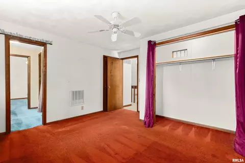 Bedroom - 326 Grebner Rd, Metamora, IL 61548 photo 6 of 8
