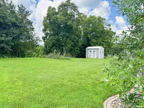 Exterior - 1045 Gurley Loop, Buncombe, IL 62912 photo 8 of 12