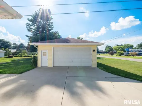 Other - 6322 E Beach Dr, Chillicothe, IL 61523 photo 10 of 14