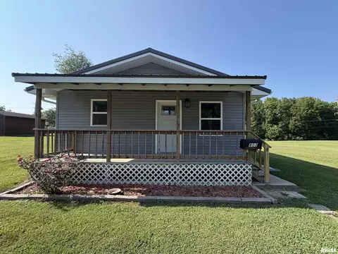 803 Oak Street Ave, Macomb, IL 61455 photo 1