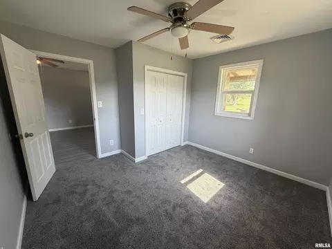 803 Oak Street Ave, Macomb, IL 61455 photo 14